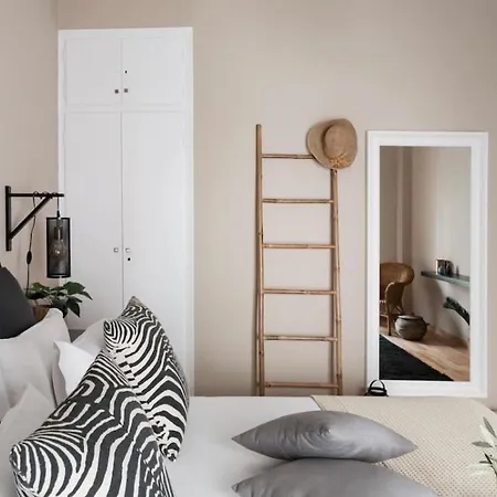 Apartment Your 